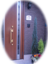 玄関の扉写真3