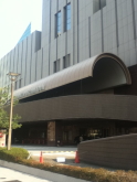 阪急インターナショナルの玄関